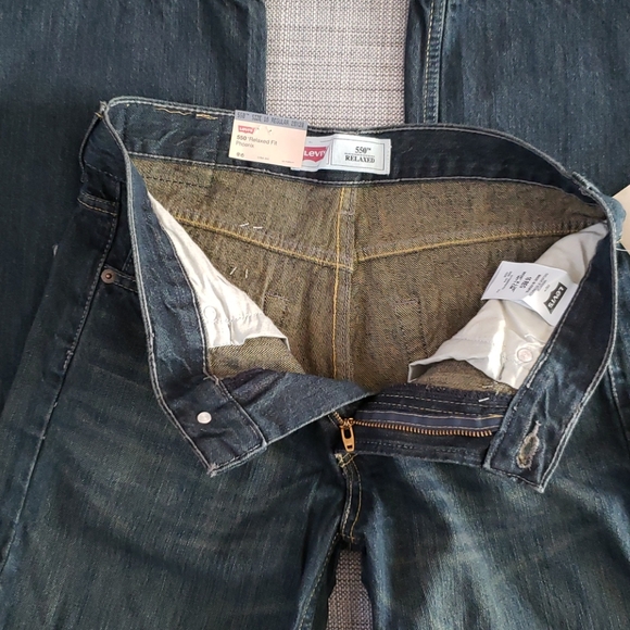 Levi's 550 Relaxed fit jeans size 16R - Picture 3 of 5